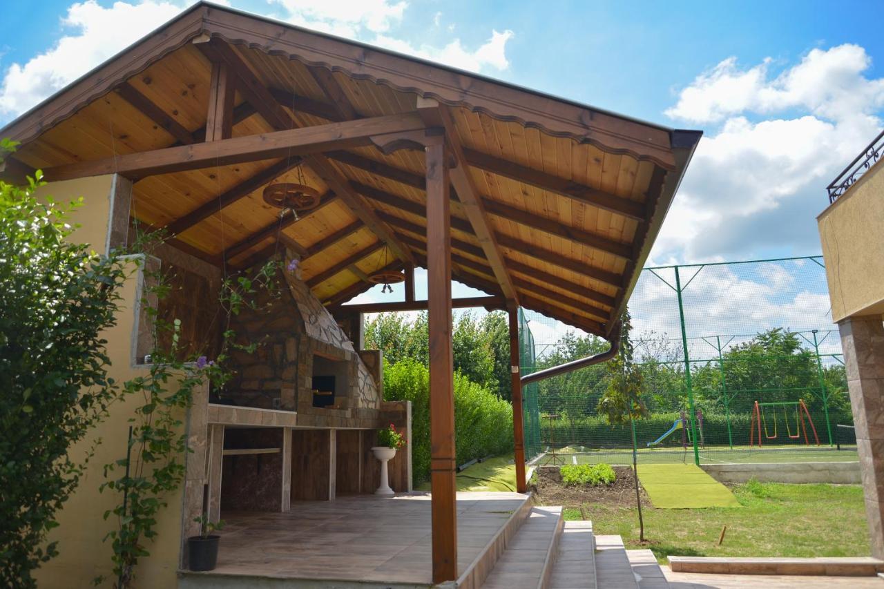 Guest House Erida Trastenik 外观 照片