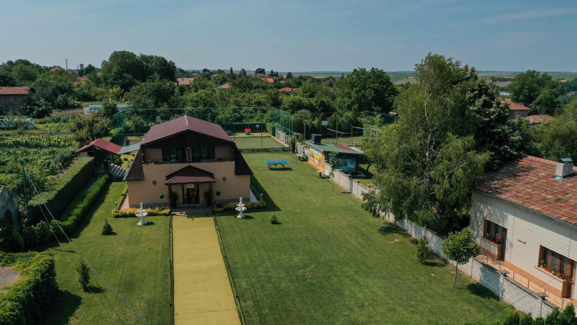 Guest House Erida Trastenik 外观 照片