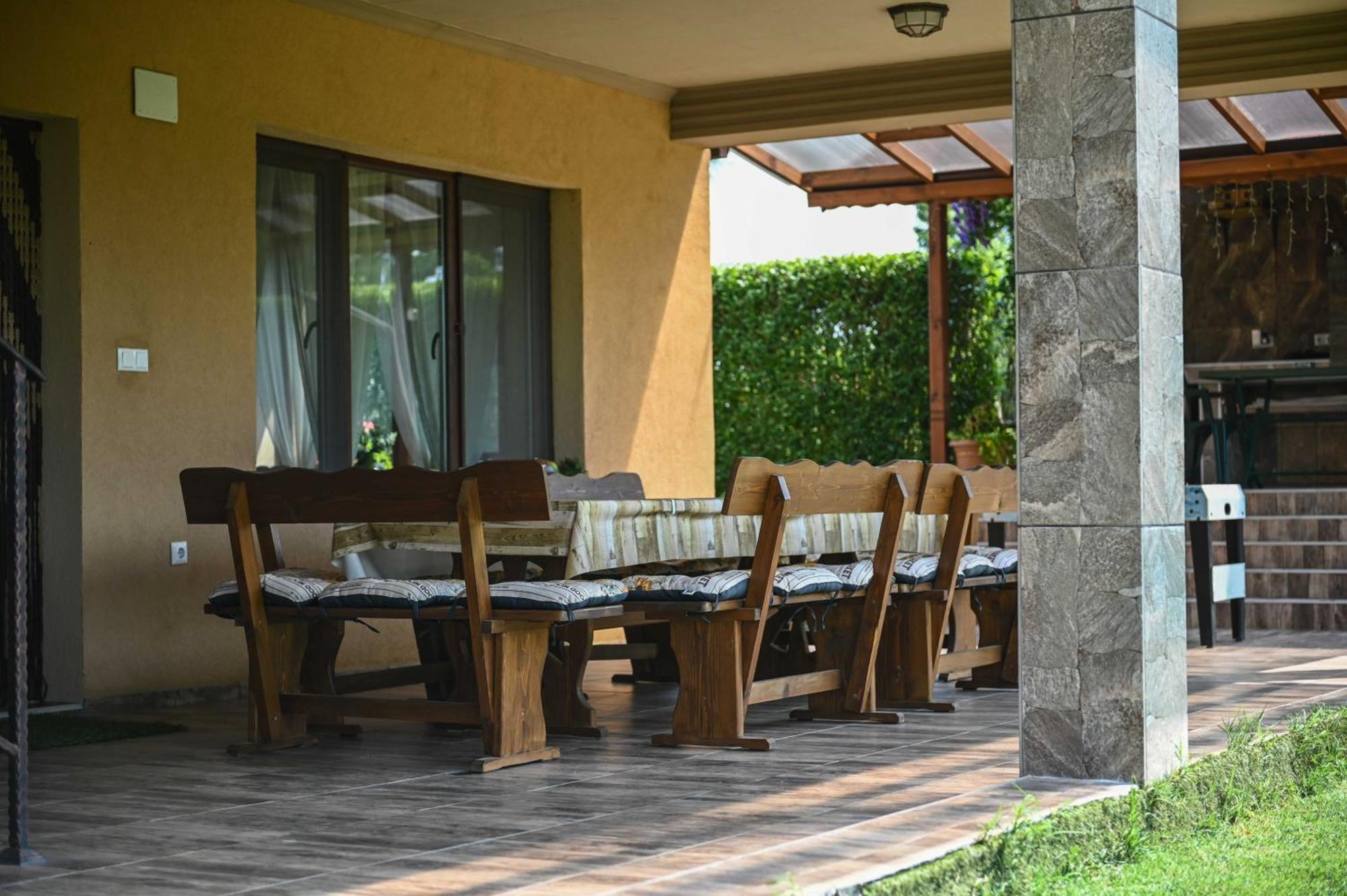 Guest House Erida Trastenik 外观 照片